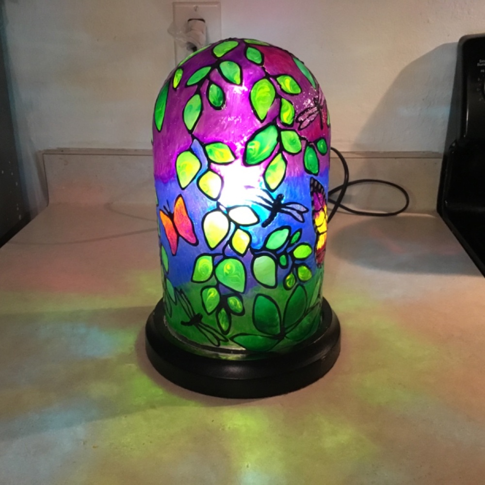 NEW Butterfly and Dragonfly Hand Painted Stained glass lamp - Picture 4 of 7